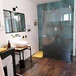 Bed and breakfast Le 43-4 Avec Sauna Privatif