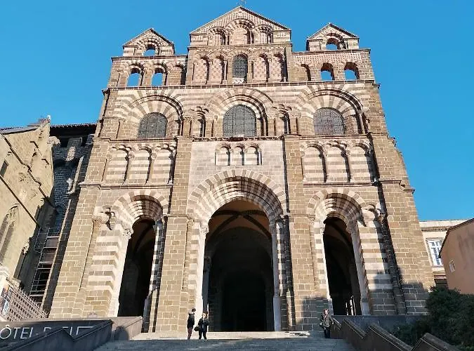 Frühstückspension Le 43-4 Avec Sauna Privatif Le Puy-en-Velay